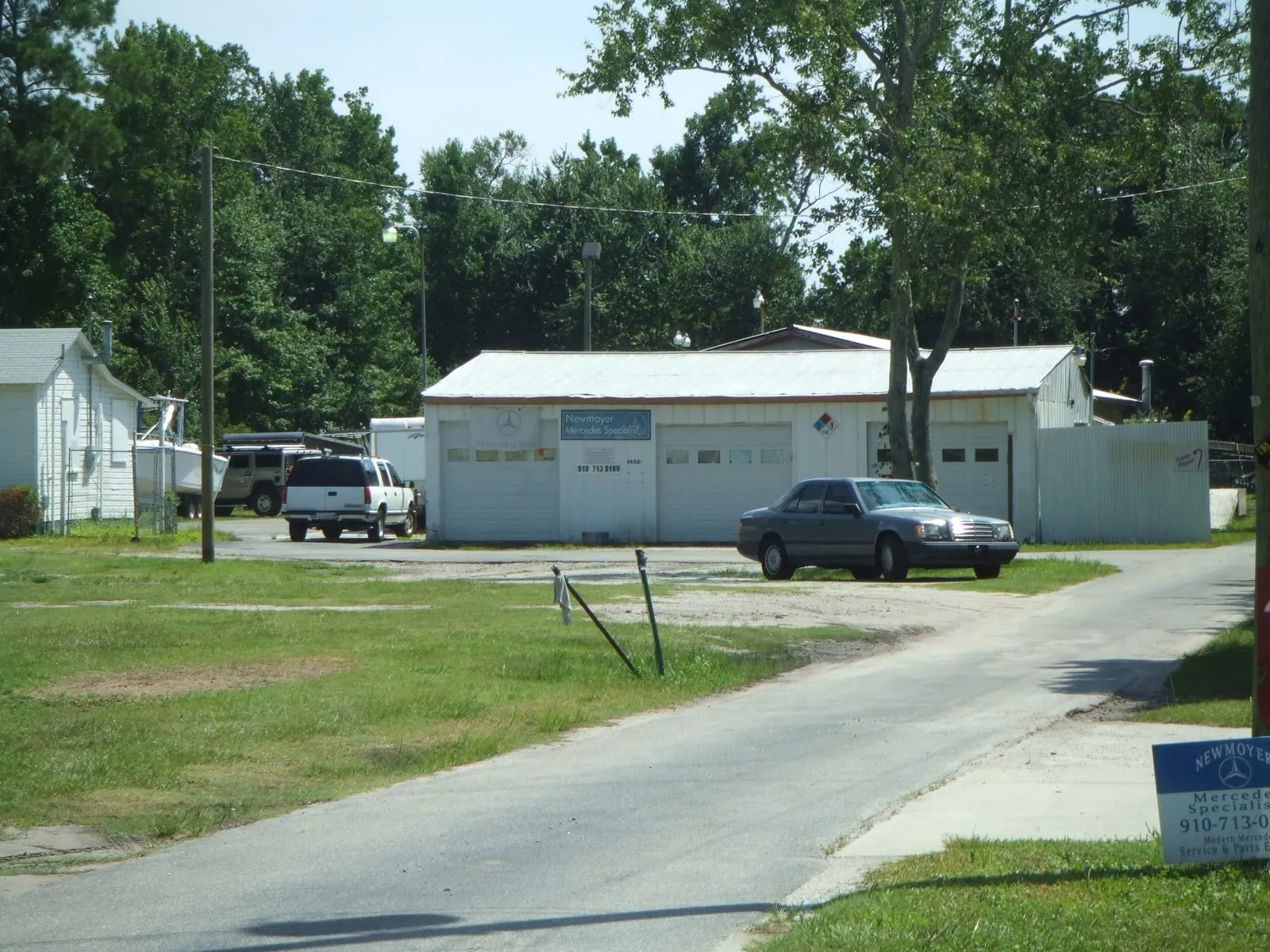 Around the Newmoyer Mercedes Specialist shop, Wilmington NC